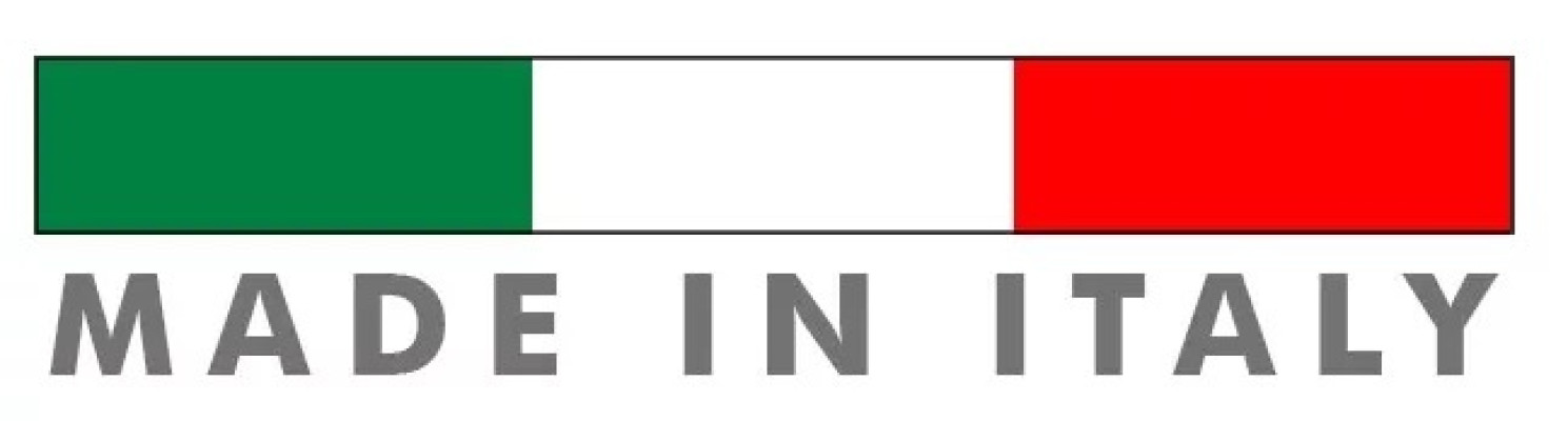 Klasická vitrína sklenená skrinka drevená obývacia izba luxusná hnedá komoda