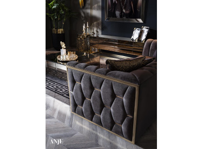 Moderná trojmiestna sedacia súprava a stolička