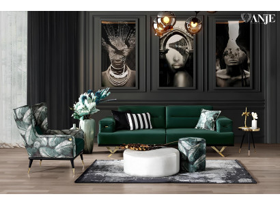 Zelený gauč pre tri osoby