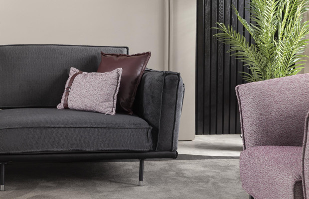 Taliansky štýl nábytku, sivá sedacia súprava, vankúše, podkrovie, 3 kusy