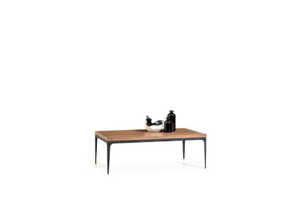 Drevený kávový stolík