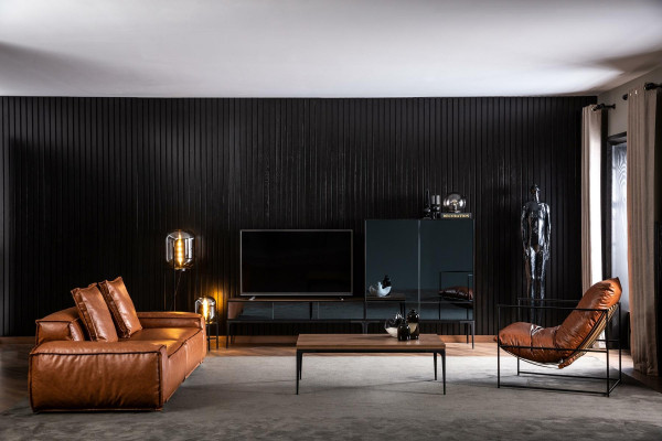 Drevený kávový stolík