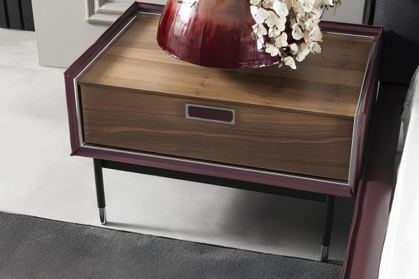 Ideálny zostava do spálne s posteľou a nočnou skrinkou, 4 kusy