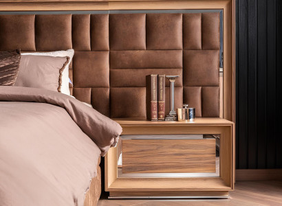 Kompletná spálňová súprava s posteľou + luxusné nočné stolíky v hnedej farbe