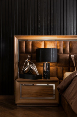 Luxusná nočná skrinka