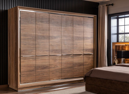 Kompletná posteľná súprava do spálne, vrátane postele, skrine a 2 nočných stolíkov, 4 kusy.