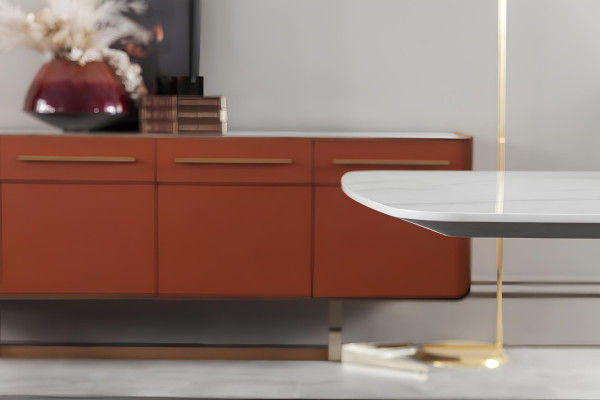 Stôl a stoličky pre 6 osôb