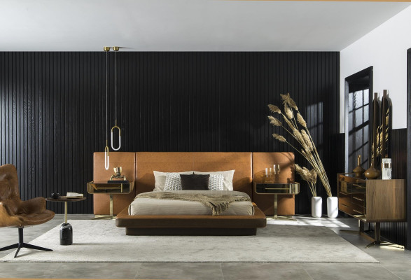 Kompletná spálňová nábytková súprava, ktorá obsahuje posteľ, nočnú skrinku a skriňu, 5 kusov.