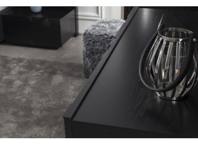 Čierna mobilná skriňa na 138 cm