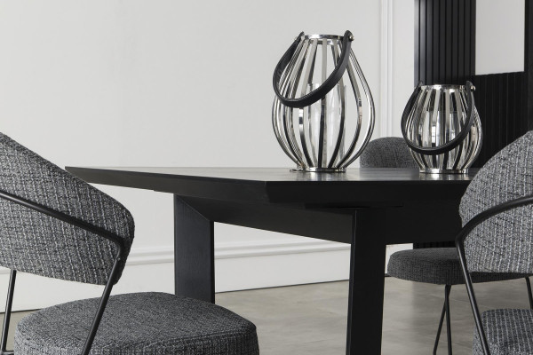 Jedálenský stôl so 4 pohodlnými stoličkami, 5 kusov