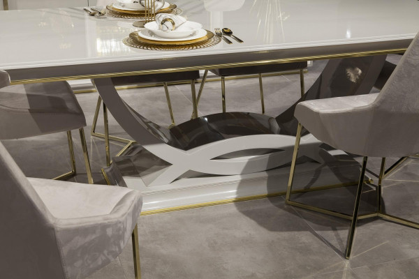 Luxusný jedálenský stôl s 6 stoličkami