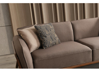 Elegantný 3-sedačkový hnedý gauč do obývacej izby