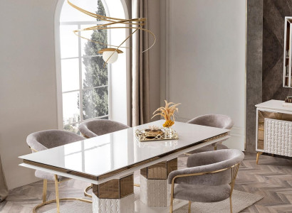 Luxusný zlatý dizajn dreveného jedálenského stola