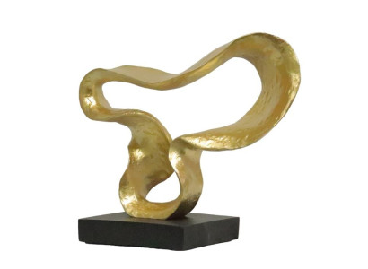 Abstraktná figura s sochárskym dizajnom