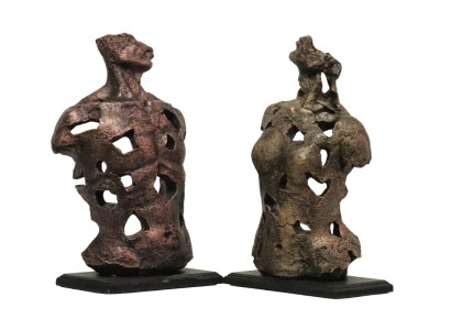 Abstraktná dekoratívna socha muž, žena