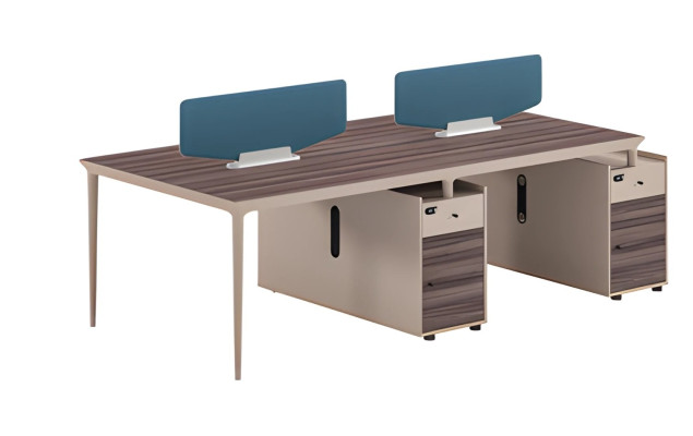 Okrogla miza na prostem