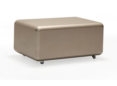 Moderný jedálenský stôl