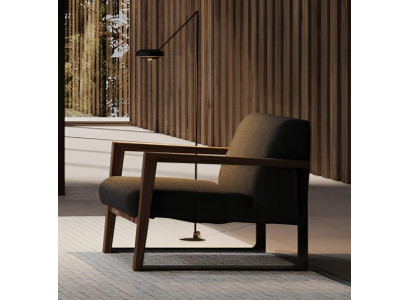 Moderný stôl s podložkou pre pohodlný priestor