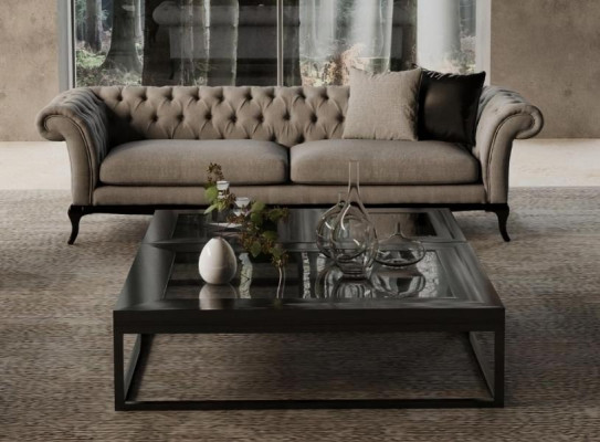 Moderný trojsedák, pekný dizajn, pohodlný