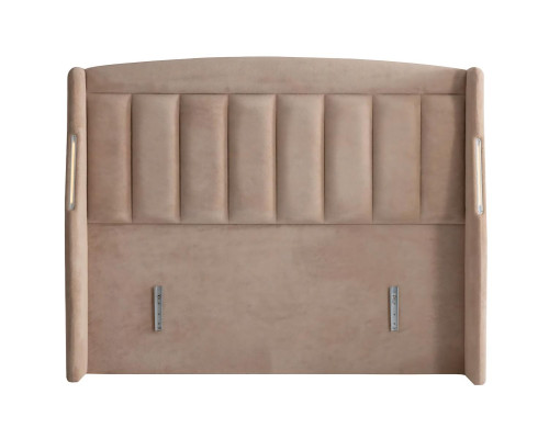 Elegantná čítacia posteľ s látkou a dreveným kobercom