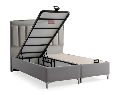 Moderná sivá posteľ s matracom