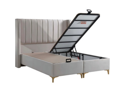 Elegantná posteľ s hnedým poťahom