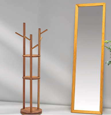 Vertikálna polica: Minimalizmus a pohodlie