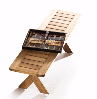 Stôl s krásou a funkčnosťou v detailoch