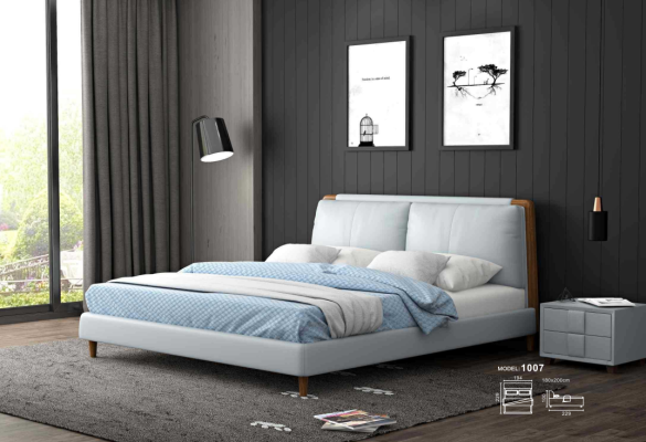 Moderne Doppelbett 180x200 in weißem Lederdesign auf Holzbeinen