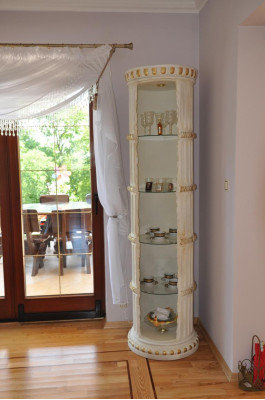 Vitrine Bar Eck Regal Glas Amphore Bodenfase Säule Schrank Vitrinen Regale 1860