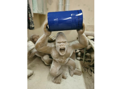 Designer Figur Statue Moderne Figuren Statuen Dekoration Deko Gorilla Garten Neu