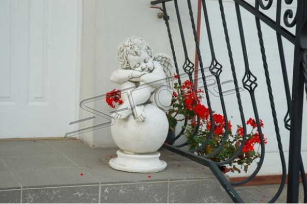 Engel Kugel Statue Figur Figuren Statuen Skulptur Skulpturen Garten