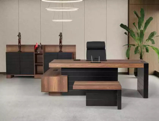 Büromöbel Eckschreibtisch Schrank Couchtische Regale Arbeitszimmermöbel