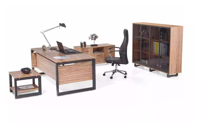 Brauner Quadratischer Couchtisch Luxus Holz Möbel Wohnzimmer Design 