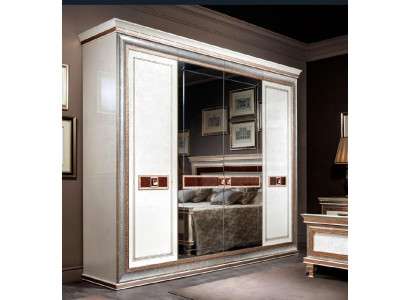 Klassische Holz Schränke Garderoben Schlafzimmer Kleider Schrank Barock Rokoko