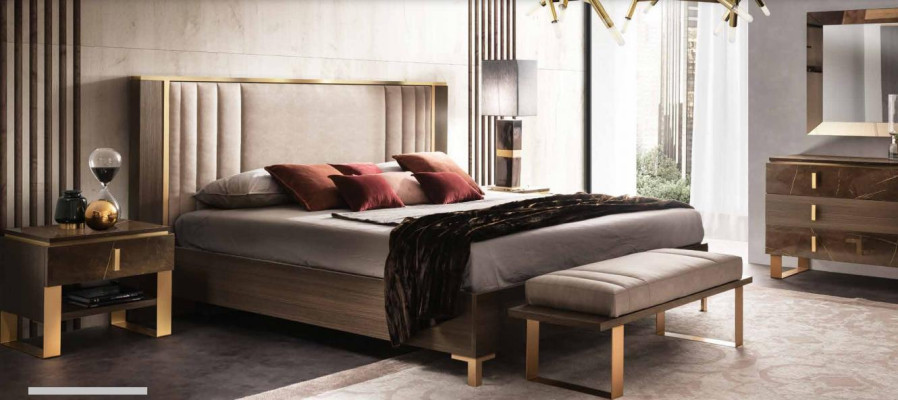 Modernes Schlafzimmer Set Bett Nachttisch Hocker 4tlg. Garnitur Gruppe