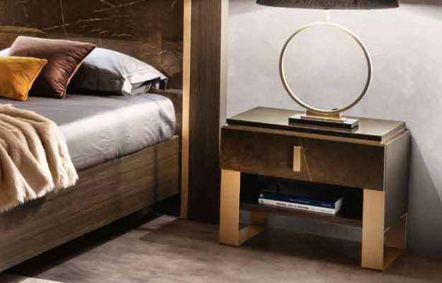 Design Nacht Tisch Konsole Metall Glanz Deko Tische Konsolen Schlaf Zimmer