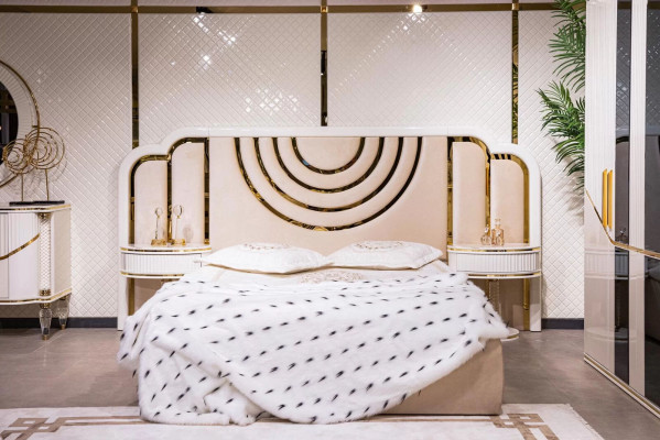 Schlafzimmer Set Luxus Bett 2x Nachttisch Kleiderschrank Kommode mit Spegel 5tlg
