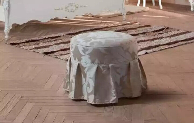 Grauer Luxus Fußhocker Rund Polstermöbel Textil Sitzhocker Ottomane