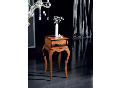 Klassischer Brauner Exklusiver Beistelltisch Holz Wohnzimmer Möbel