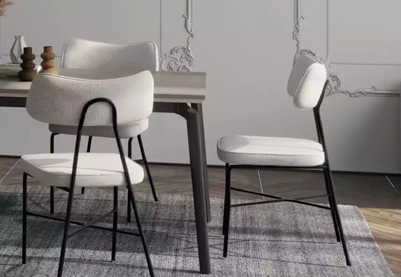 Stuhl für das Esszimmer komfortabel für Interieur und Stil neue Qualität