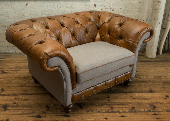 Chesterfield Design Stoff Couch Sessel 1.5 Sitzer Polster Sofas Lounge Neu Club