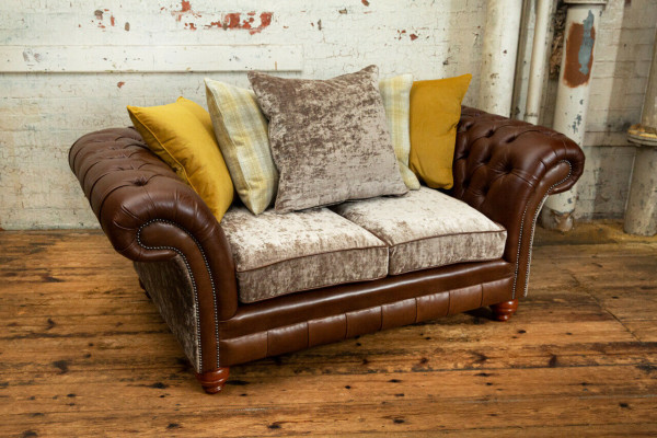 Chesterfield 2 Sitzer Sofa Ledersofa Couch Polster Sitz Garnitur Zweisitzer Neu