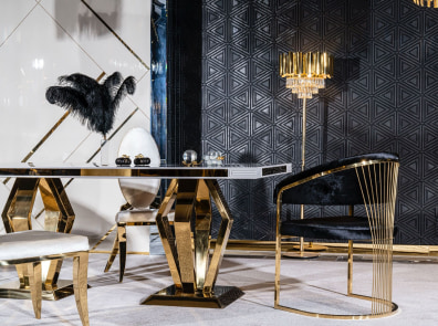 Jedálenský nábytok category