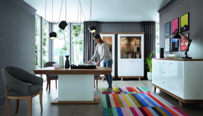 4 Teiliges Set 1x Vitrine 2x Kommode 1x Esstisch Design Wohnzimmer Esszimmer Neu