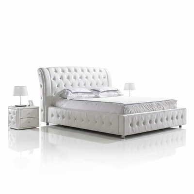 Modernes XXL Hotel Design Bett Betten Luxus Doppel Leder Chesterfield