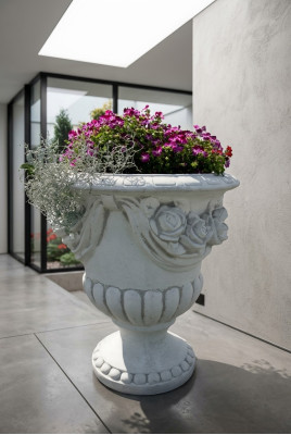 Blumenkübel Pflanz Kübel Dekoration Figur Garten Blumentöpfe Natur Vasen