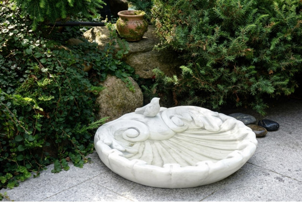 Vogel Tränke Dekor Skulptur Design Figur Statue Garten Figuren Statuen
