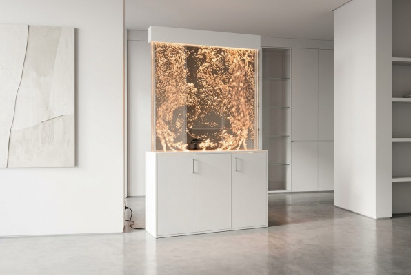 Wasser Wand Wall Säule mit Unterschrank Trennwand Ragal Vitrine