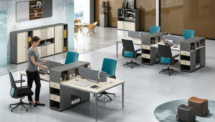 Büro Möbel Einrichtung Tische Tisch 4 Arbeitsplätze Schreibtisch Callcenter